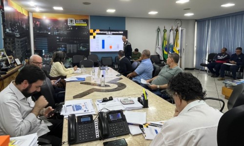 VR: Secretarias apresentam a Neto o quadro atual e preparam cortes de despesas 